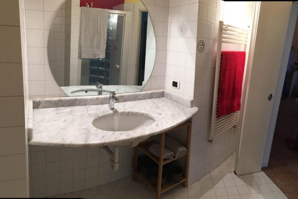 Appartamento Arcobaleno In Centro Citta Bergamo Eksteriør billede